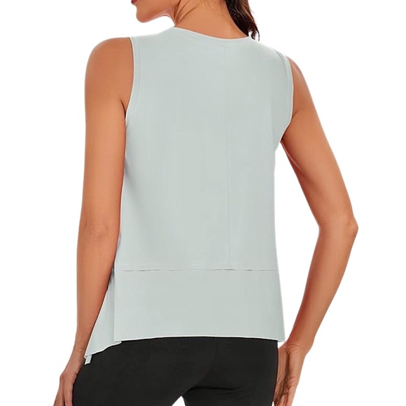 Cropped Flowy Quick-Dry Tank‎ Top- Light Gray - Picture 6 of 8